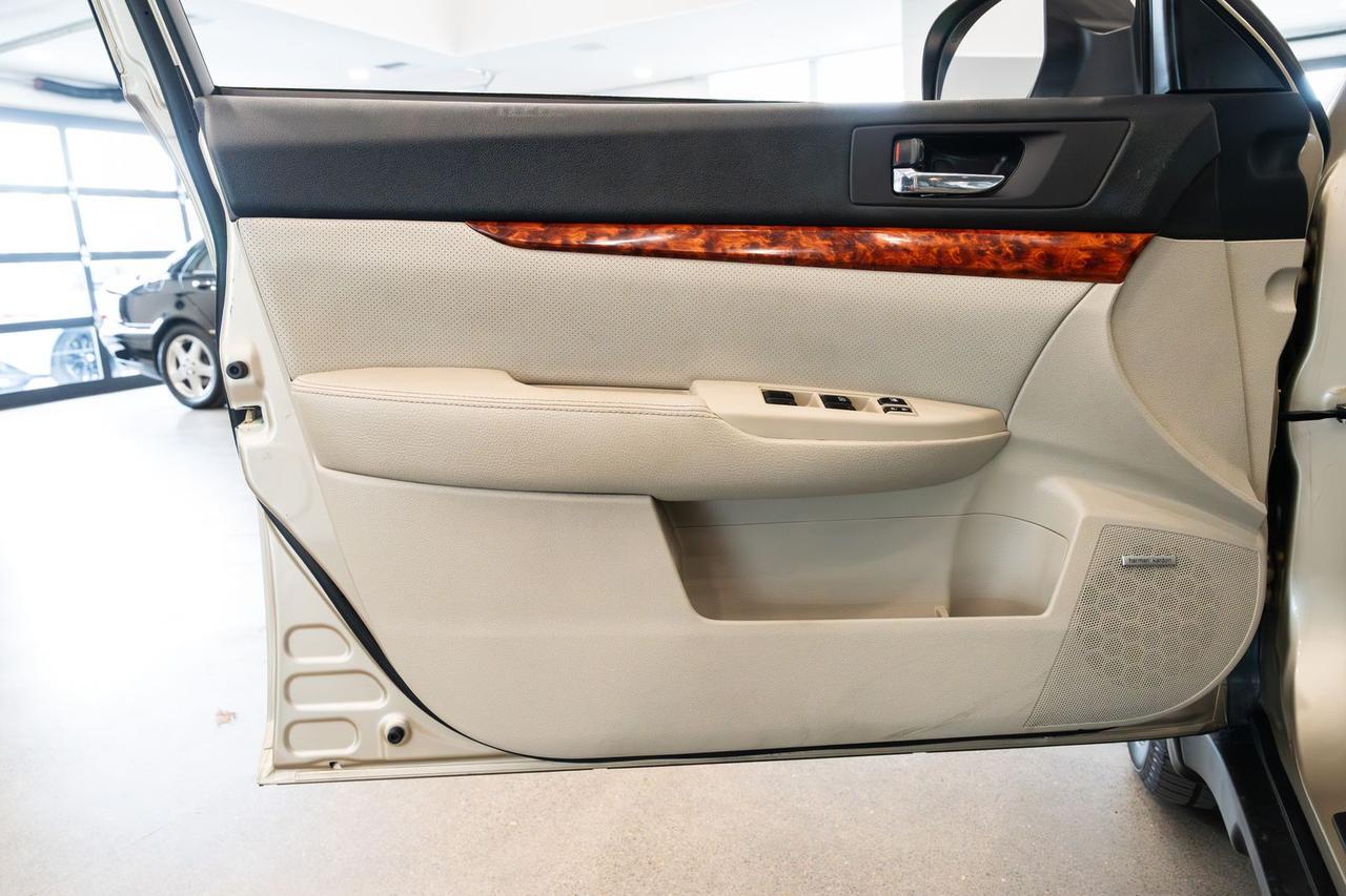 2010 Subaru Outback 3.6R Gladstone OR