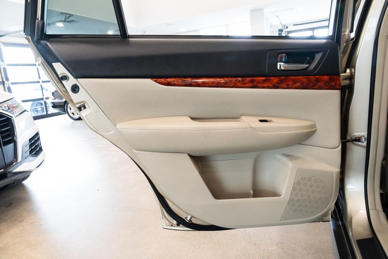 2010 Subaru Outback 3.6R Gladstone OR