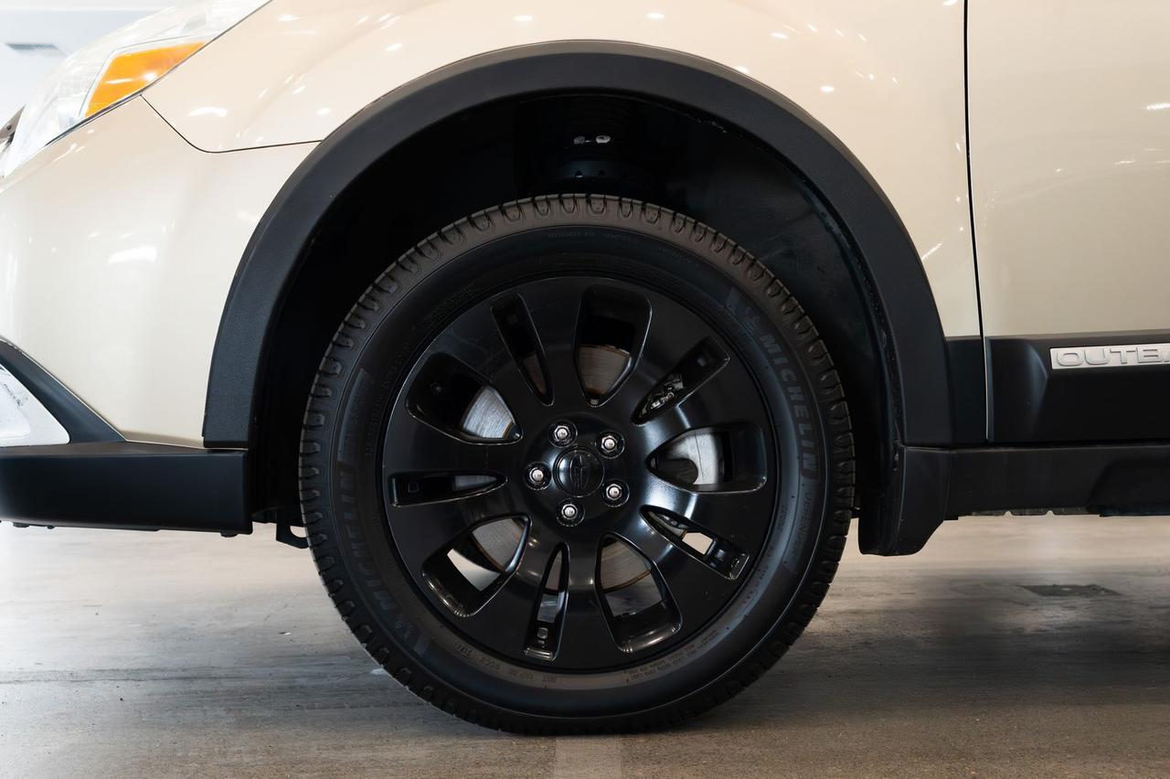 2010 Subaru Outback 3.6R Gladstone OR