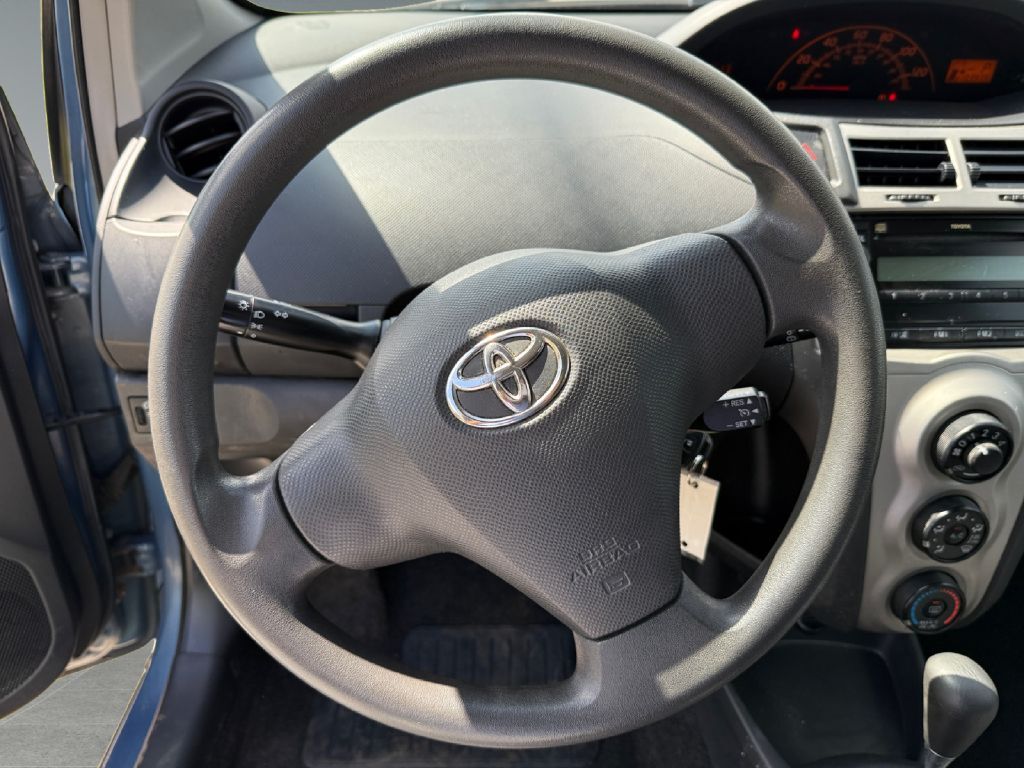 2010 TOYOTA YARIS Toledo OH