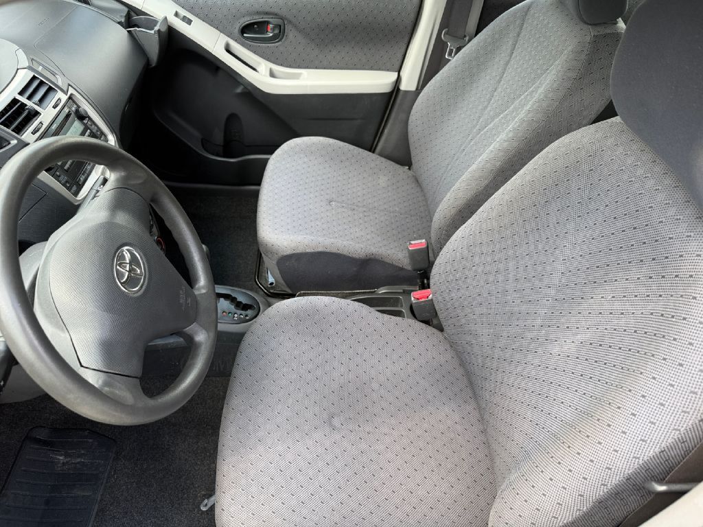 2010 TOYOTA YARIS Toledo OH