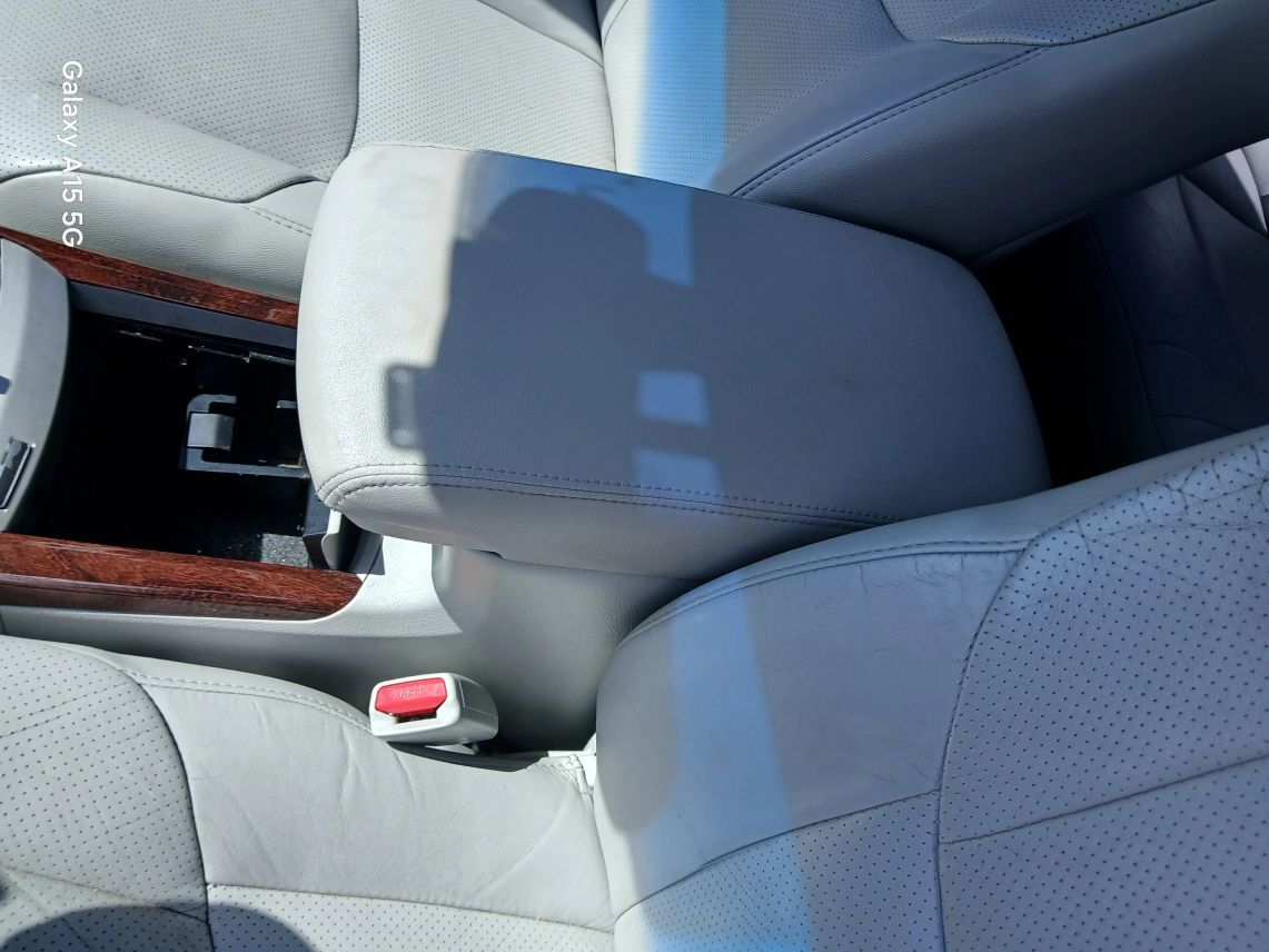 2010 Toyota Avalon Limited Sedan 4D Maitland FL