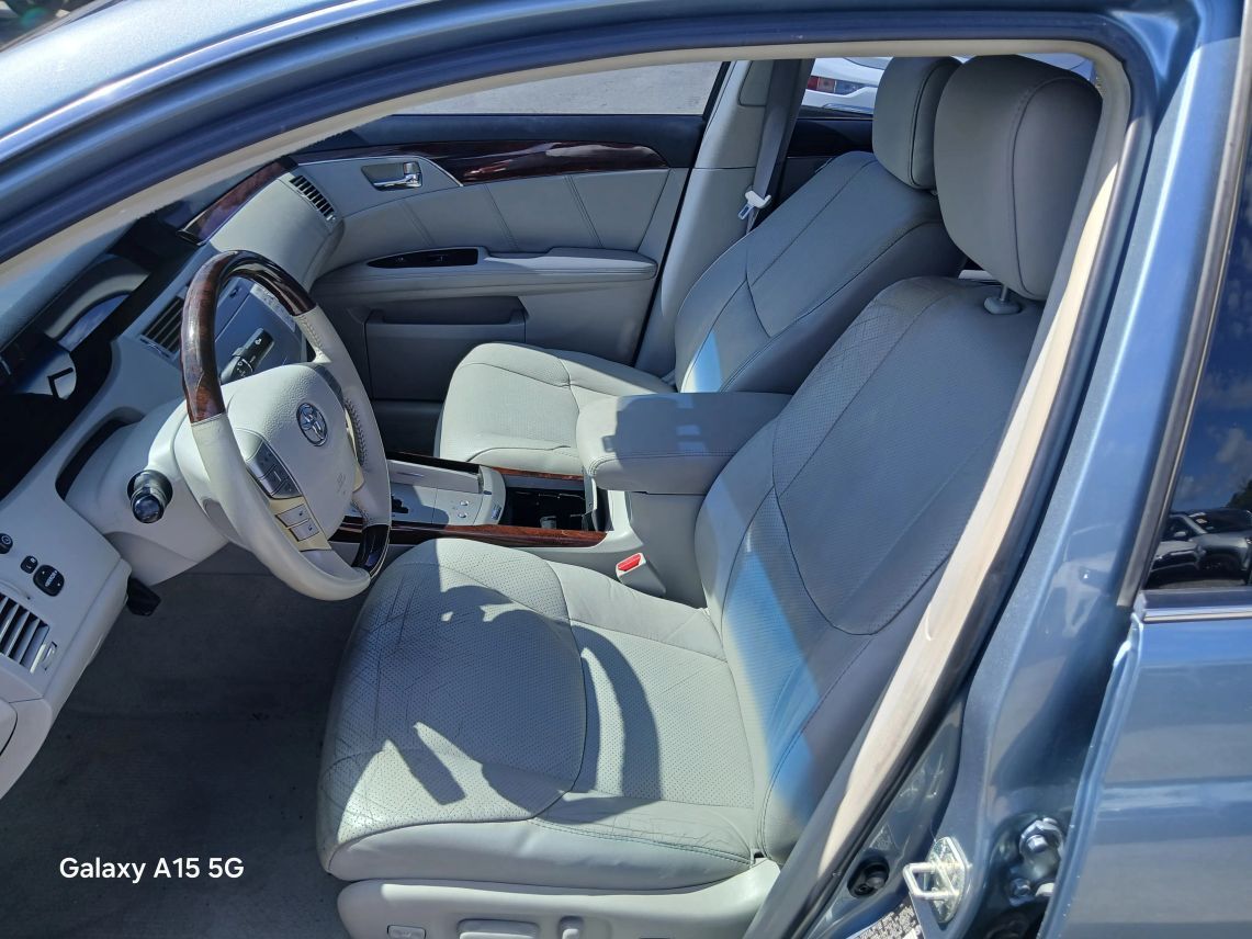 2010 Toyota Avalon Limited Sedan 4D Maitland FL