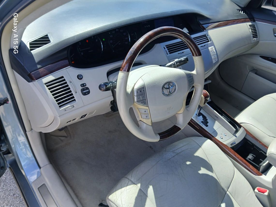 2010 Toyota Avalon Limited Sedan 4D Maitland FL