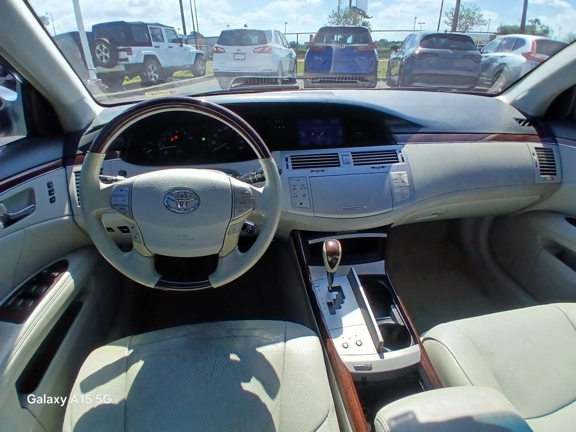 2010 Toyota Avalon Limited Sedan 4D Maitland FL