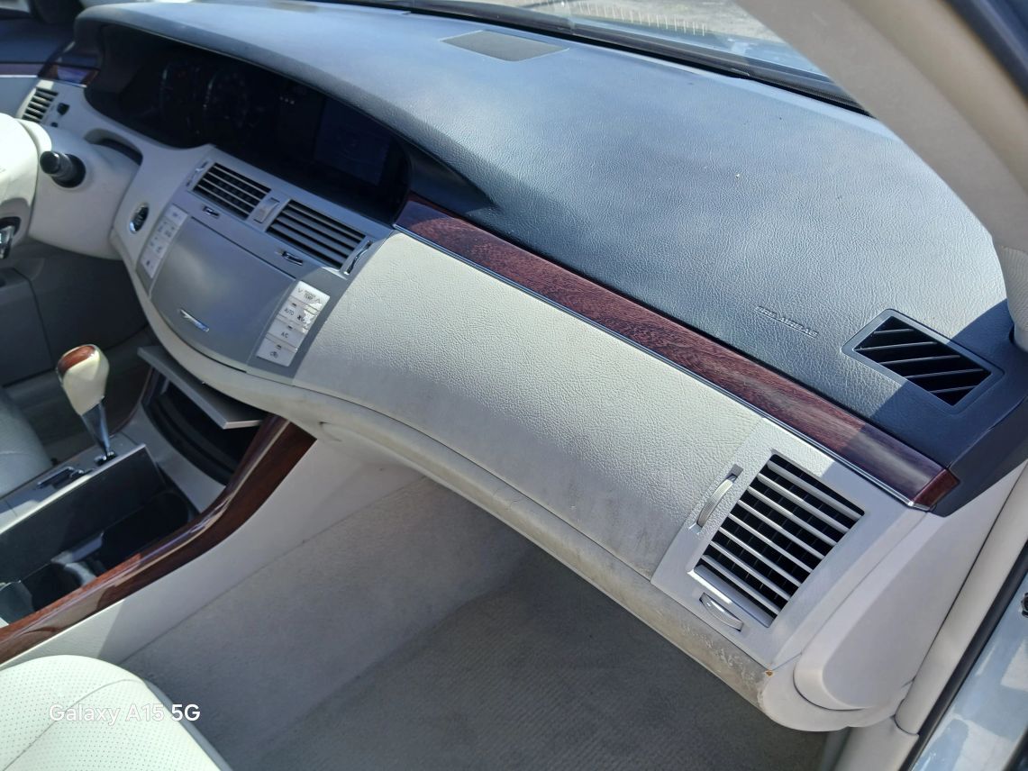 2010 Toyota Avalon Limited Sedan 4D Maitland FL