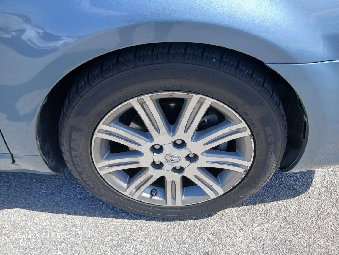 2010 Toyota Avalon Limited Sedan 4D Maitland FL