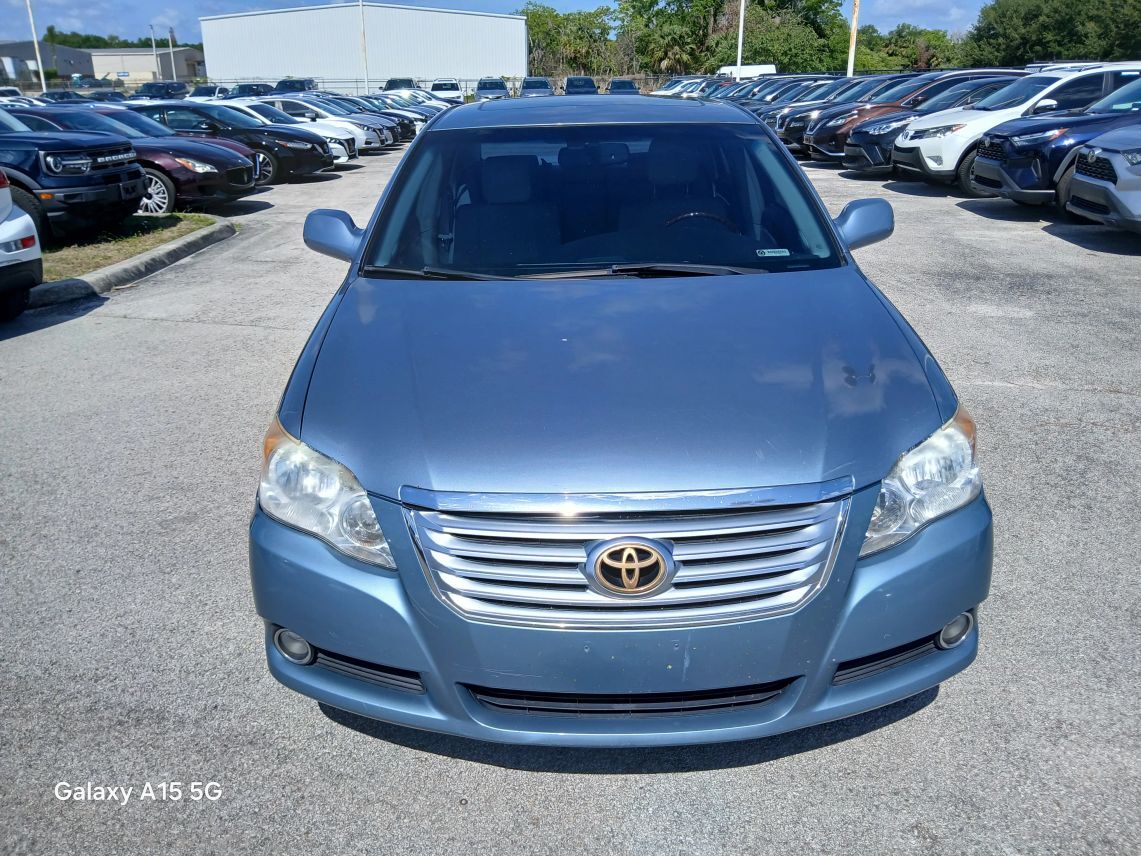 2010 Toyota Avalon Limited Sedan 4D