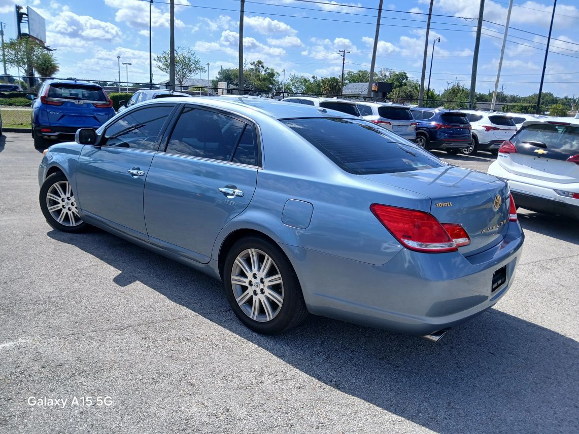 2010 Toyota Avalon Limited Sedan 4D Maitland FL