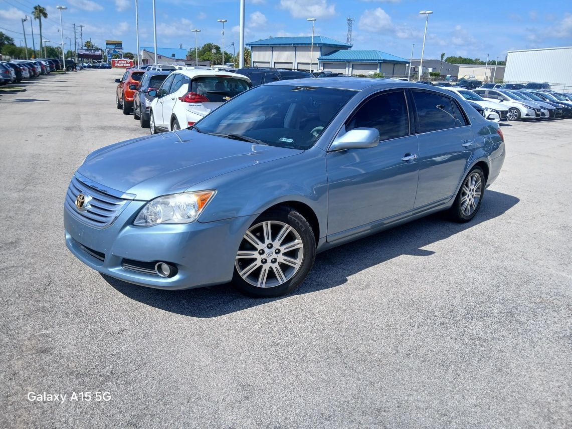 2010 Toyota Avalon Limited Sedan 4D