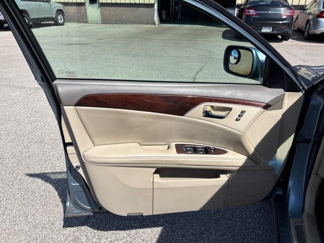 2010 Toyota Avalon XLS Cleveland OH