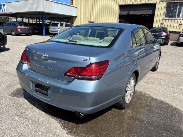 2010 Toyota Avalon XLS Cleveland OH