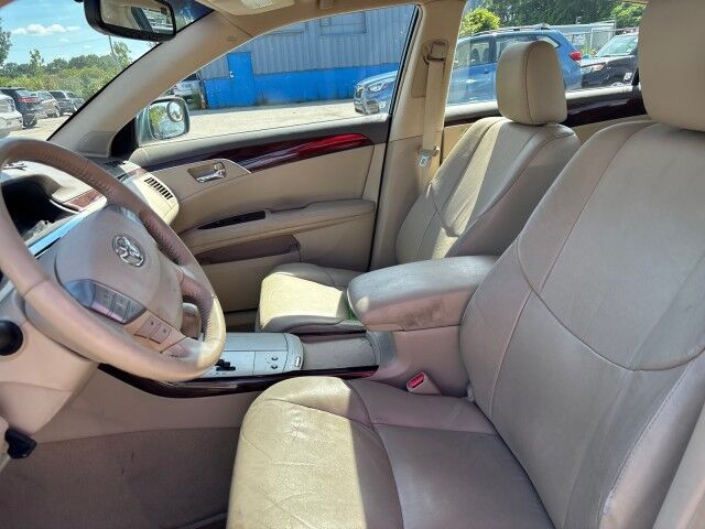 2010 Toyota Avalon XLS Cleveland OH