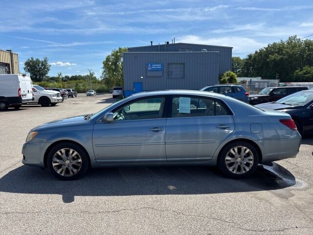 2010 Toyota Avalon XLS Cleveland OH