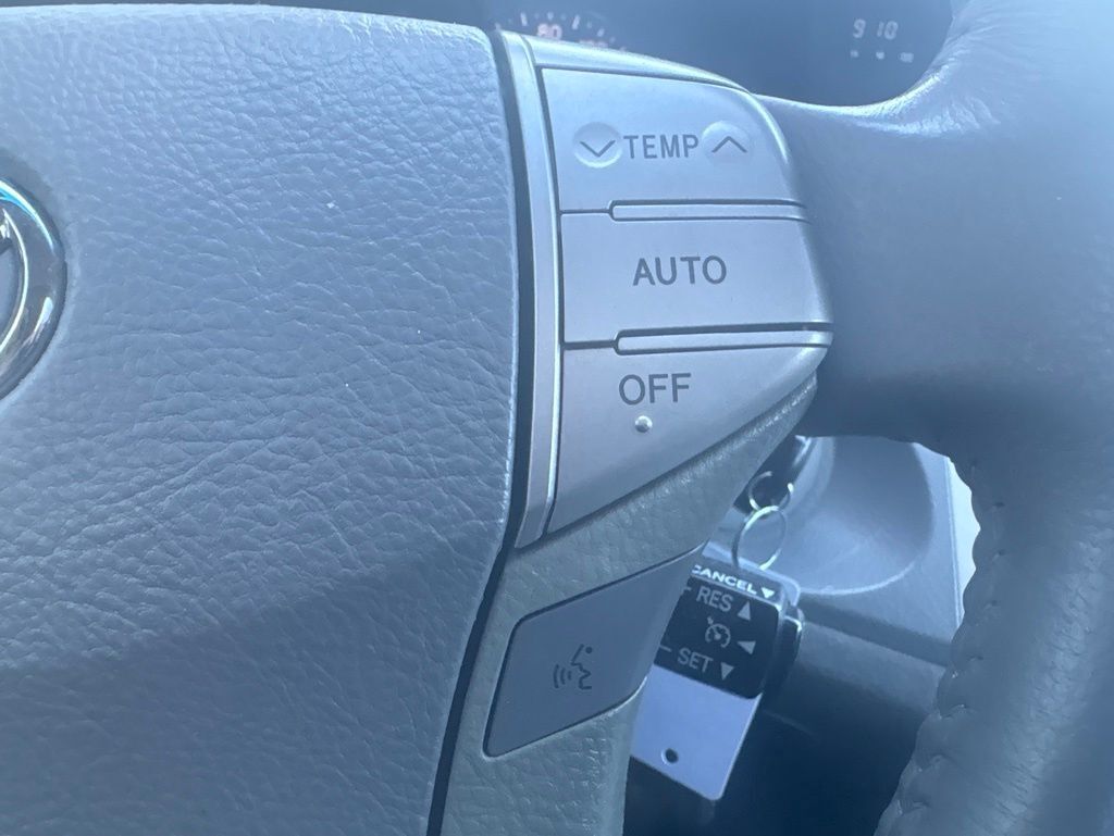 2010 Toyota Avalon XLS Cockeysville MD