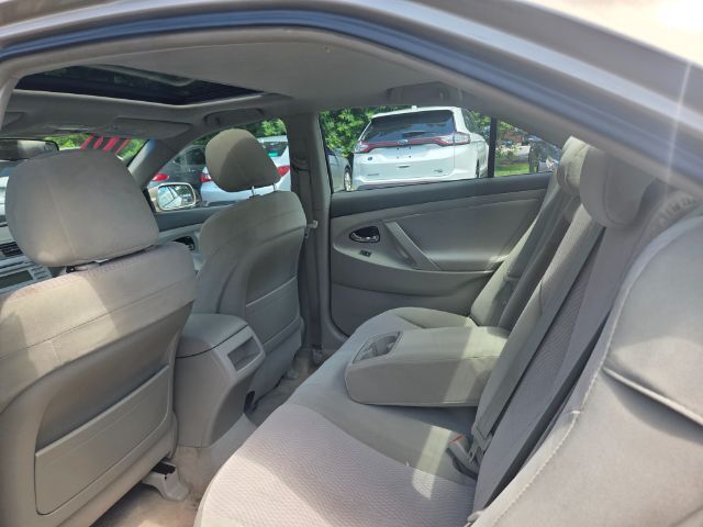 2010 Toyota Camry LE Elgin IL