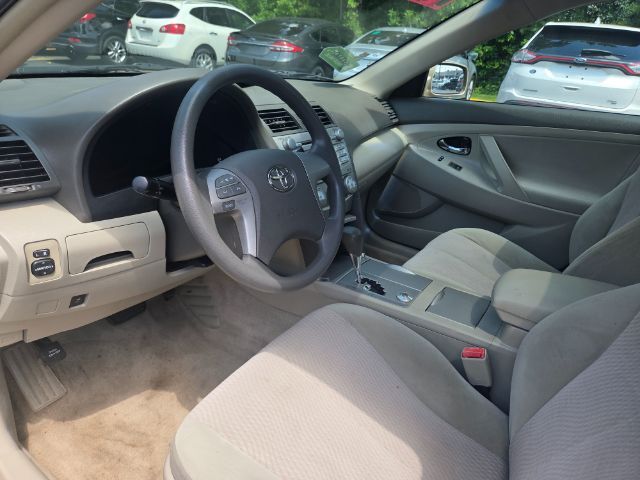 2010 Toyota Camry LE Elgin IL