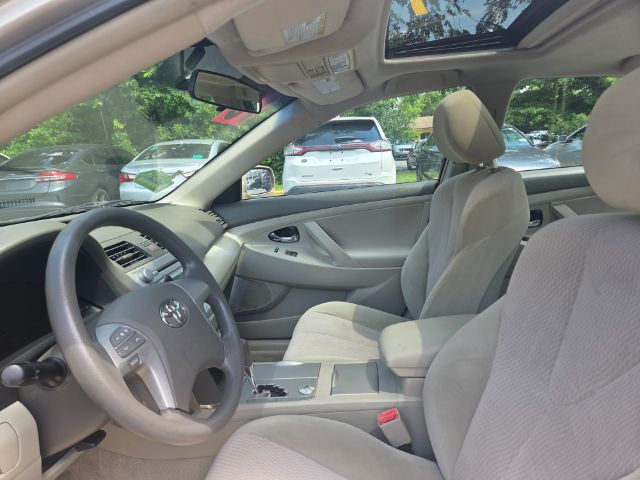 2010 Toyota Camry LE Elgin IL