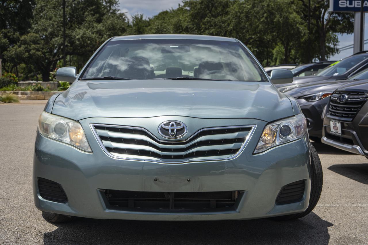 2010 Toyota Camry LE