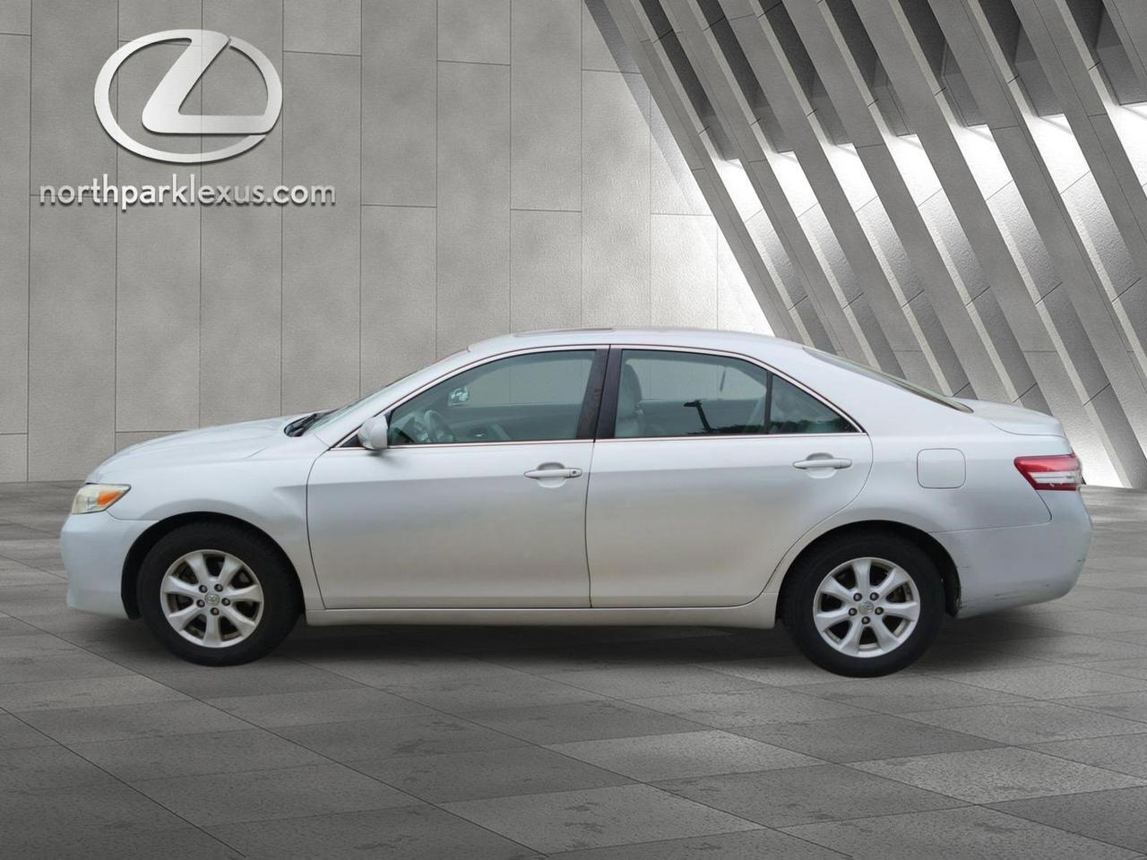2010 Toyota Camry LE