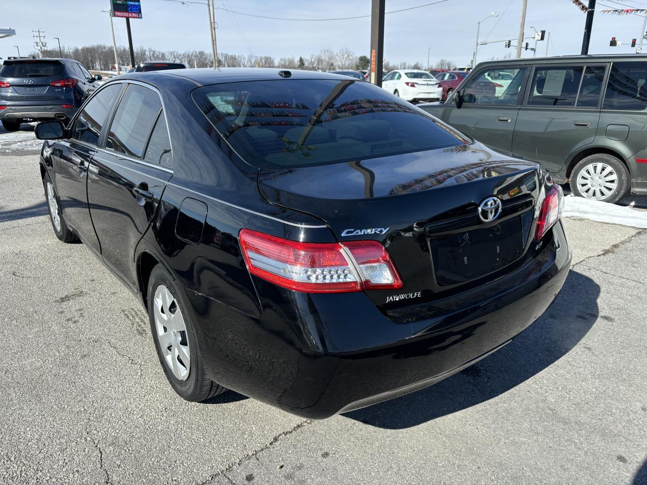 2010 Toyota Camry LE Sedan 4D Aurora MO