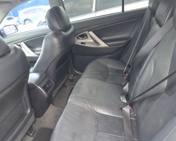 2010 Toyota Camry SE V6 6-Spd AT Austin TX