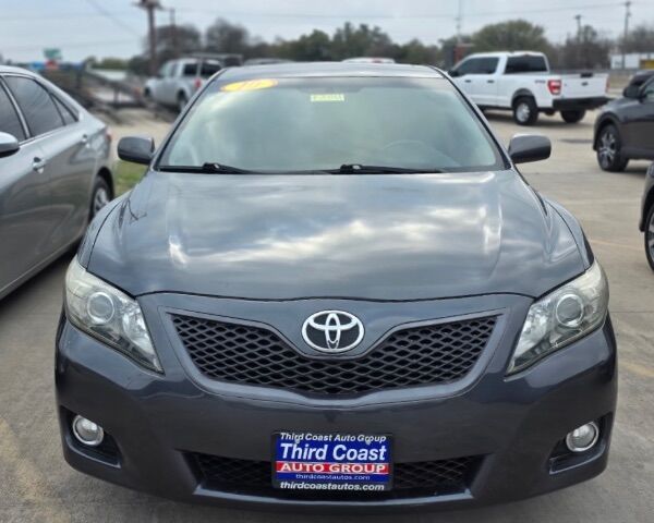 2010 Toyota Camry SE V6 6-Spd AT