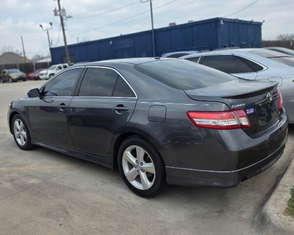 2010 Toyota Camry SE V6 6-Spd AT