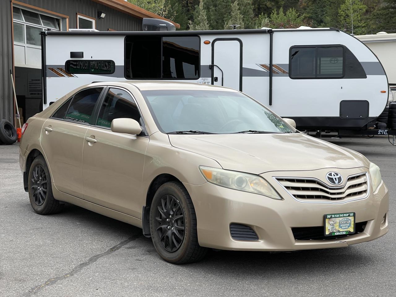 2010 Toyota Camry XLE Hayden ID
