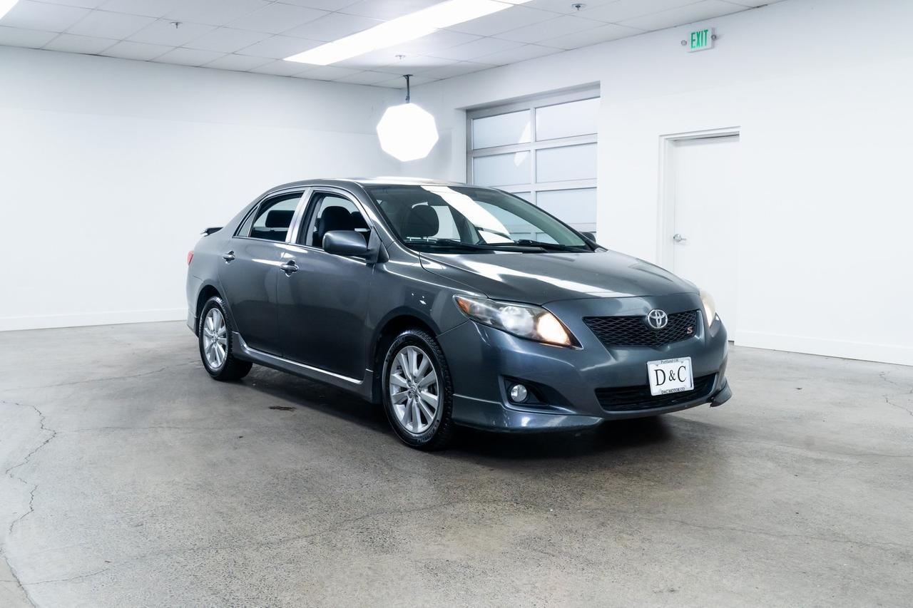 2010 Toyota Corolla photo 21