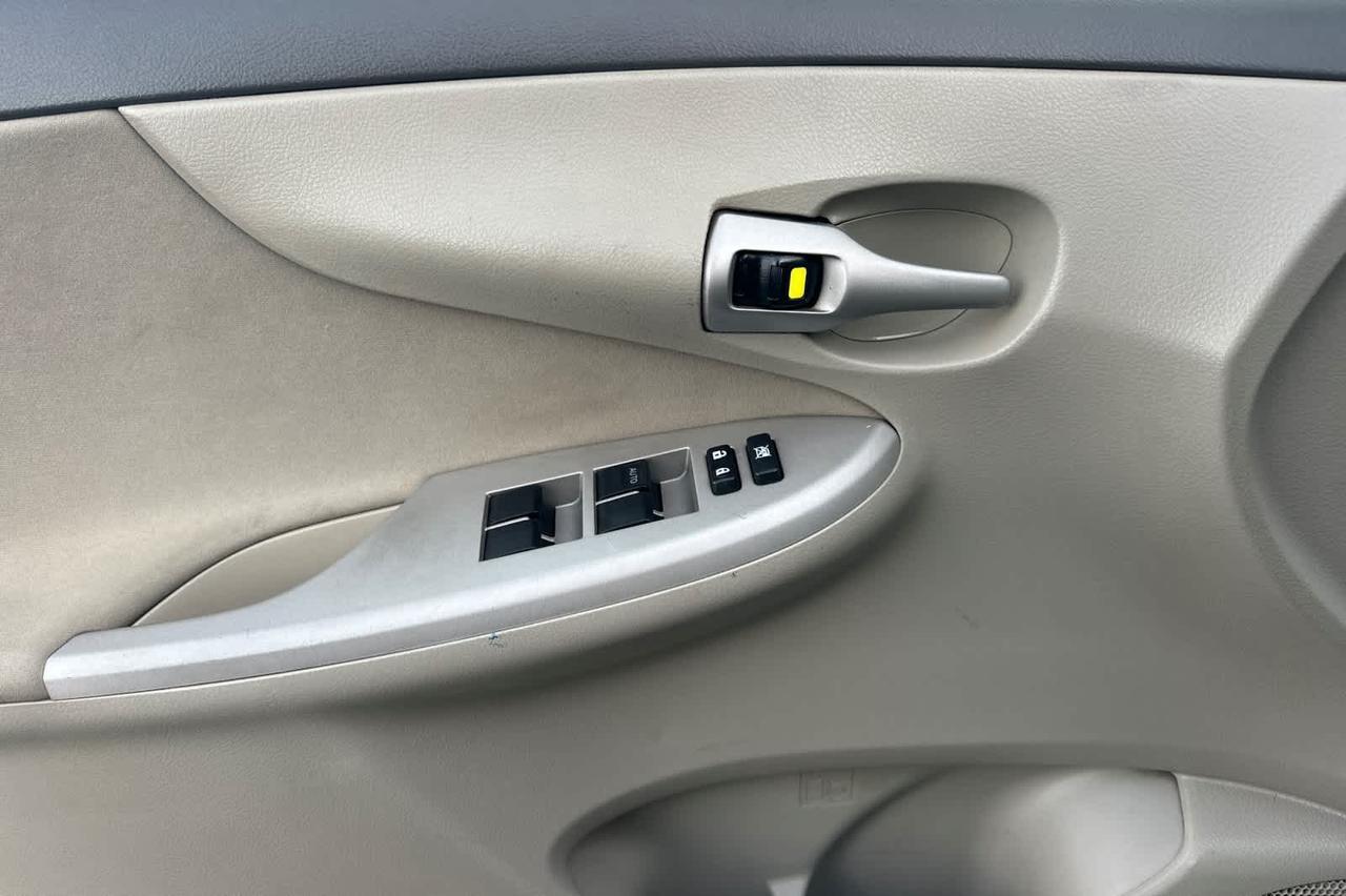 2010 Toyota Corolla LE Roseville CA