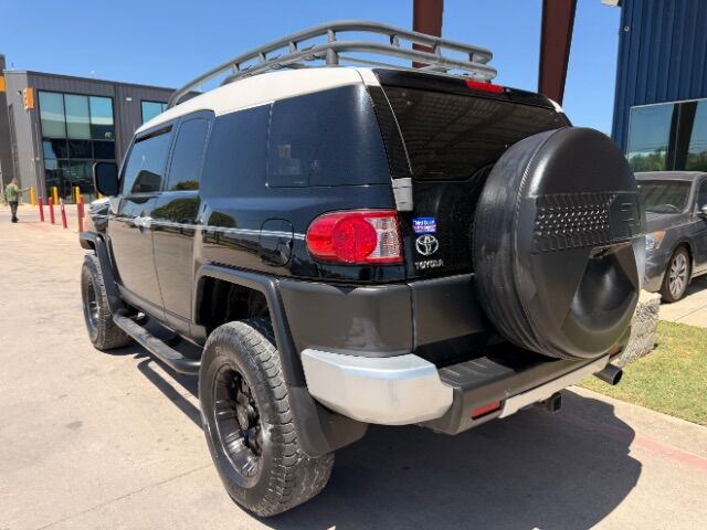 2010 Toyota FJ Cruiser 2WD