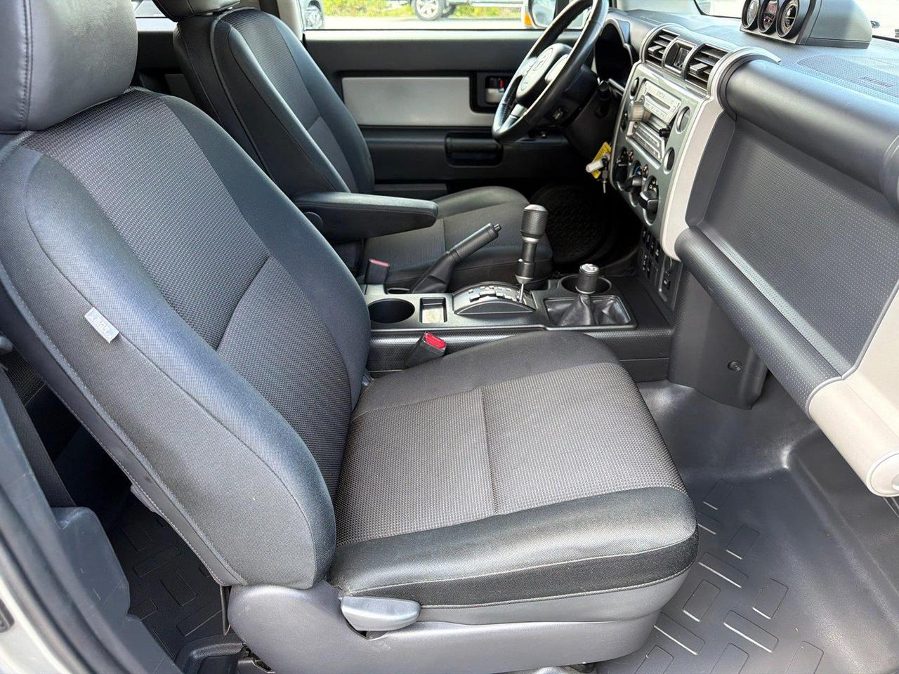2010 Toyota FJ Cruiser Base Hagerstown MD