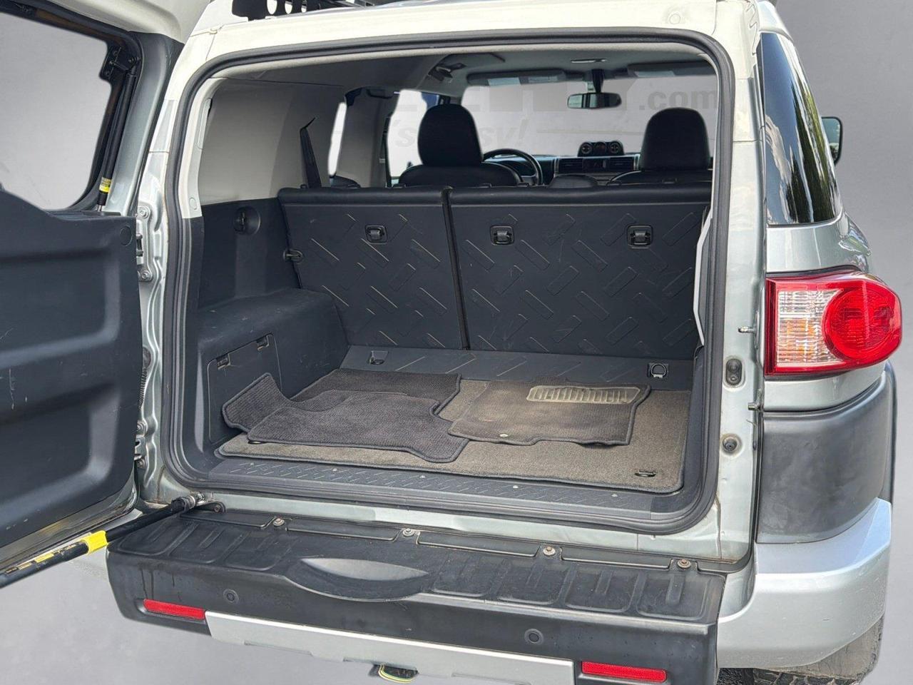 2010 Toyota FJ Cruiser Base Hagerstown MD