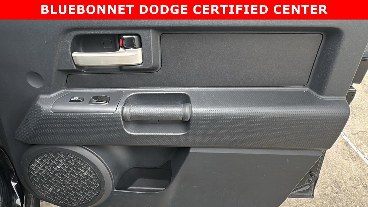 2010 Toyota FJ Cruiser SR New Braunfels TX