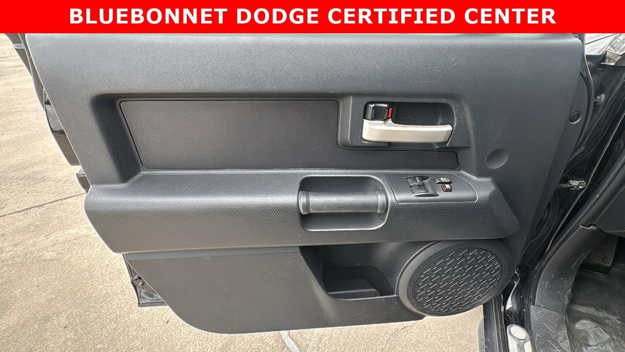 2010 Toyota FJ Cruiser SR New Braunfels TX