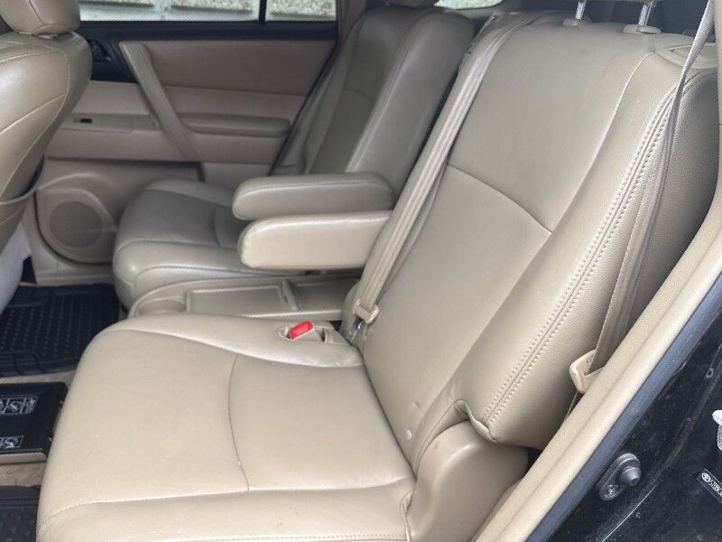 2010 Toyota Highlander 4WD V6 w/ 3rd Row Arlington VA