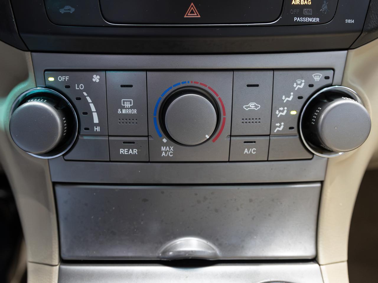 2010 Toyota Highlander AWD 8-Passenger Cranberry PA
