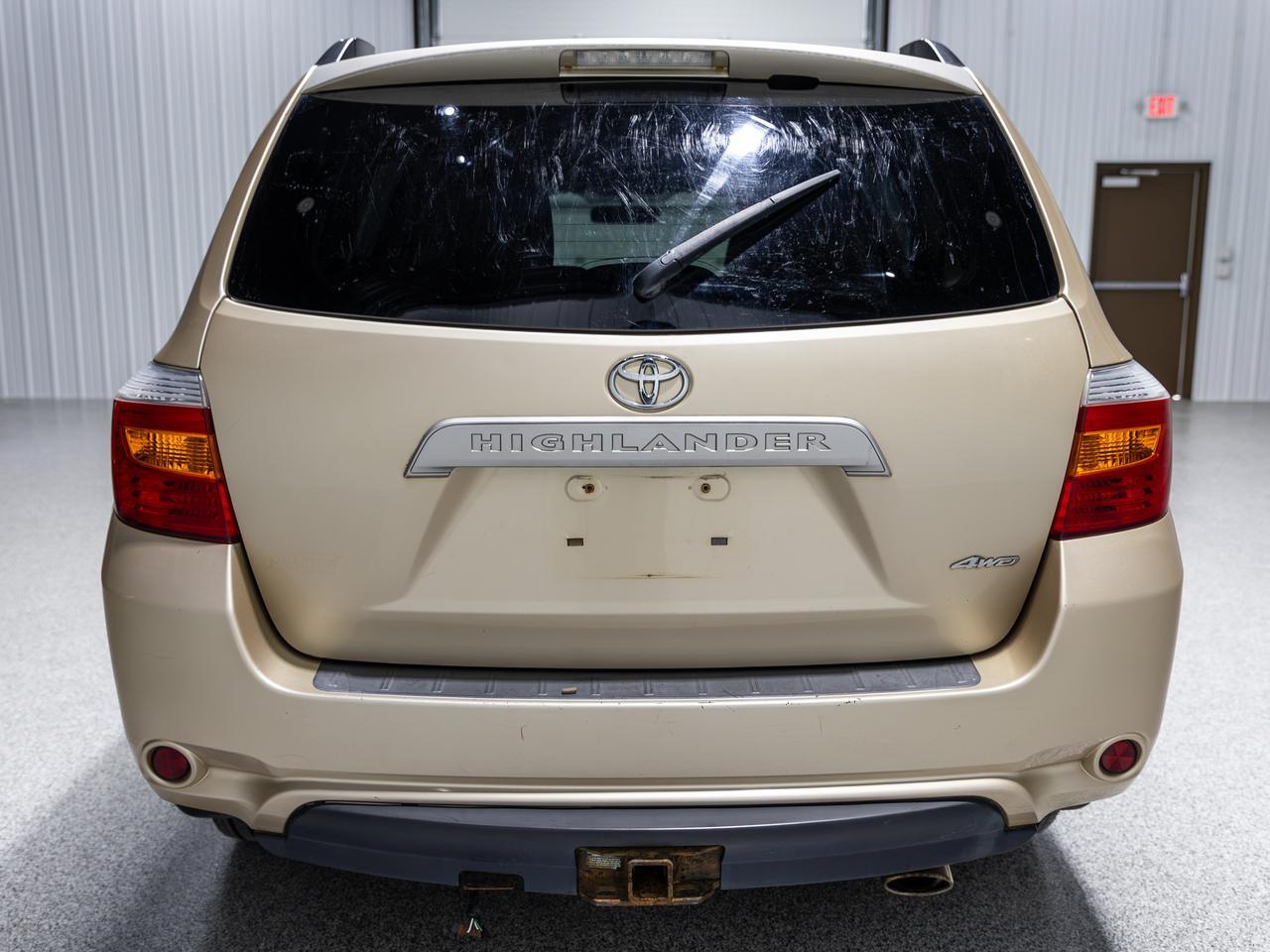 2010 Toyota Highlander AWD 8-Passenger Cranberry PA