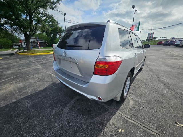 2010 Toyota Highlander BASE 2WD I4