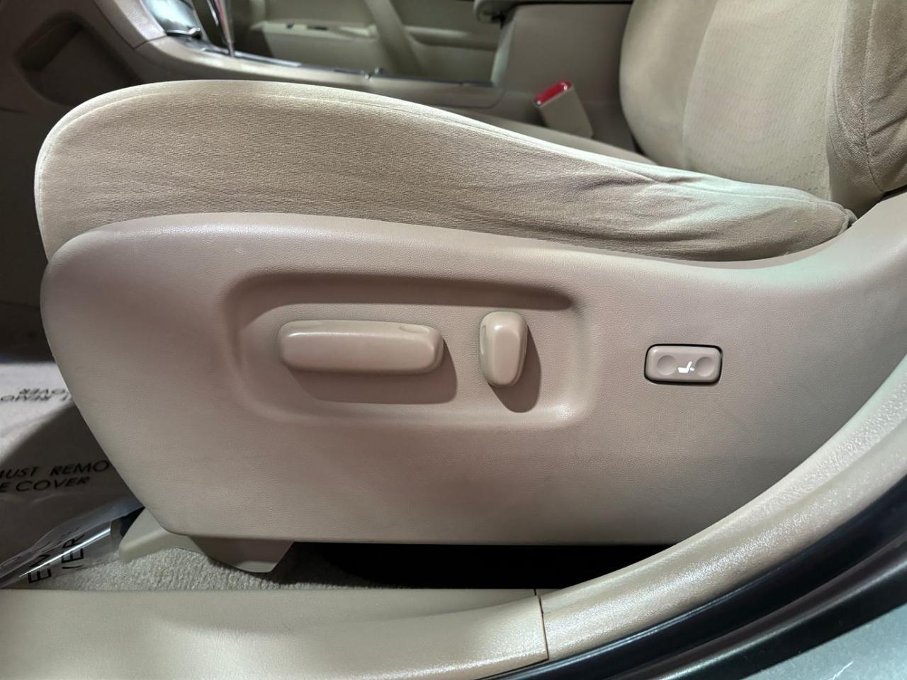 2010 Toyota Highlander Base V6 Franklin OH
