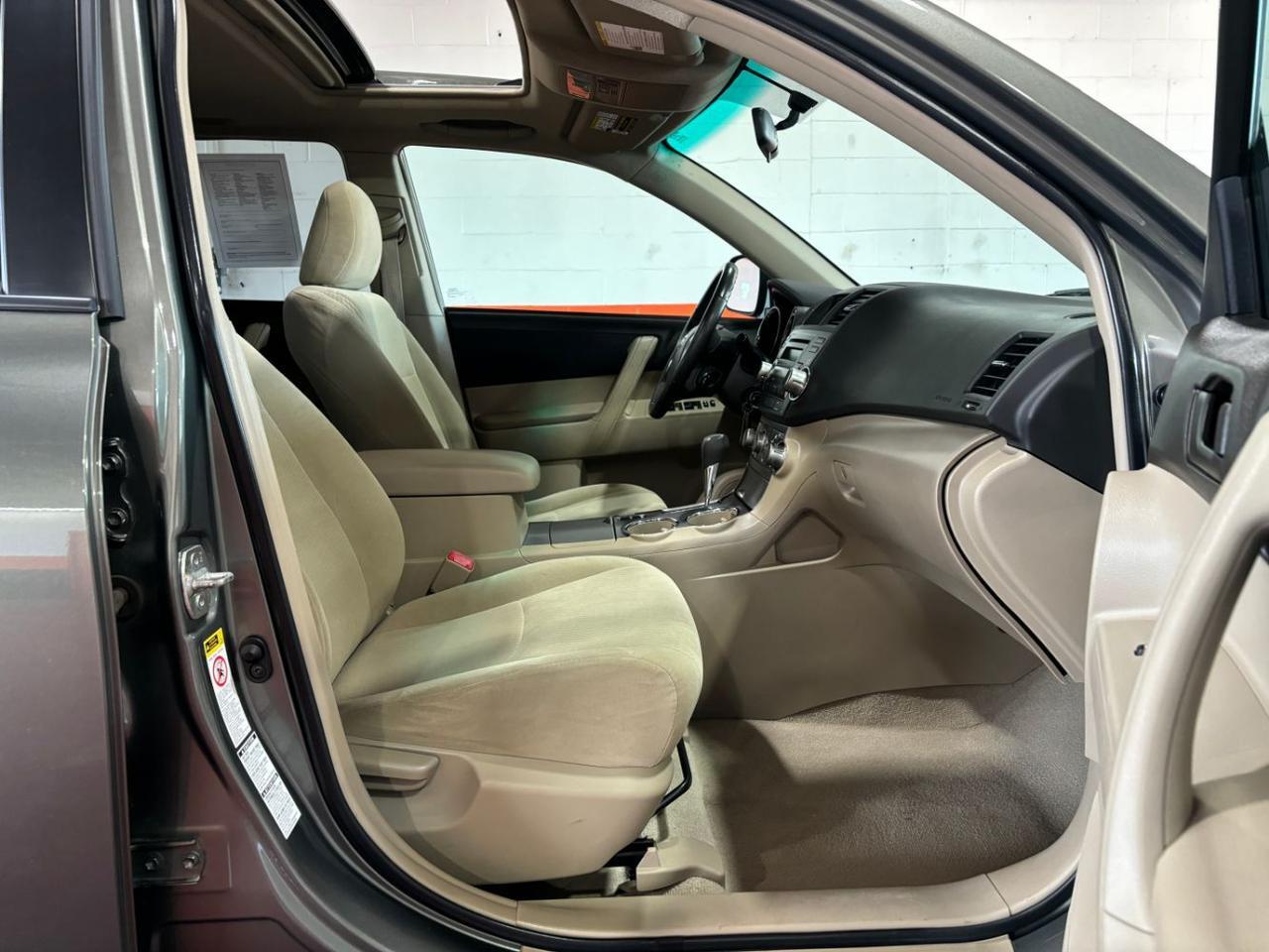 2010 Toyota Highlander Base V6 Franklin OH