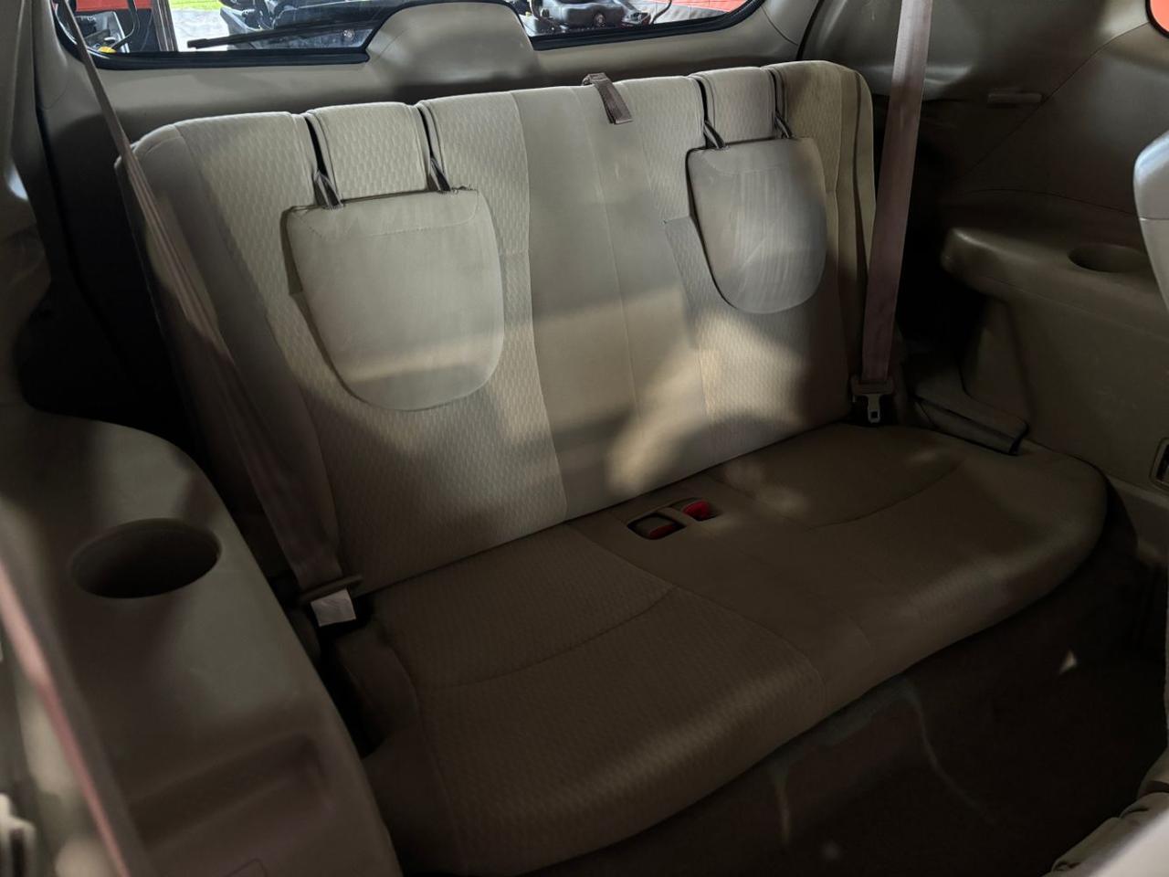 2010 Toyota Highlander Base V6 Franklin OH