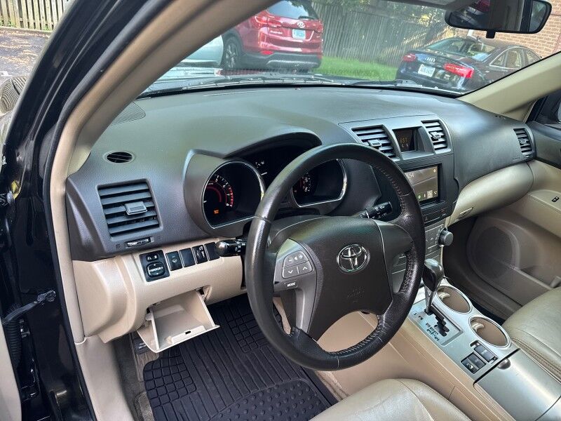 2010 Toyota Highlander V6 4WD w/ Extra Value Package Arlington VA