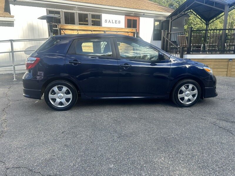 2010 Toyota Matrix - 1 OWNER - PERFECT SERVICE HISTORY Webster MA