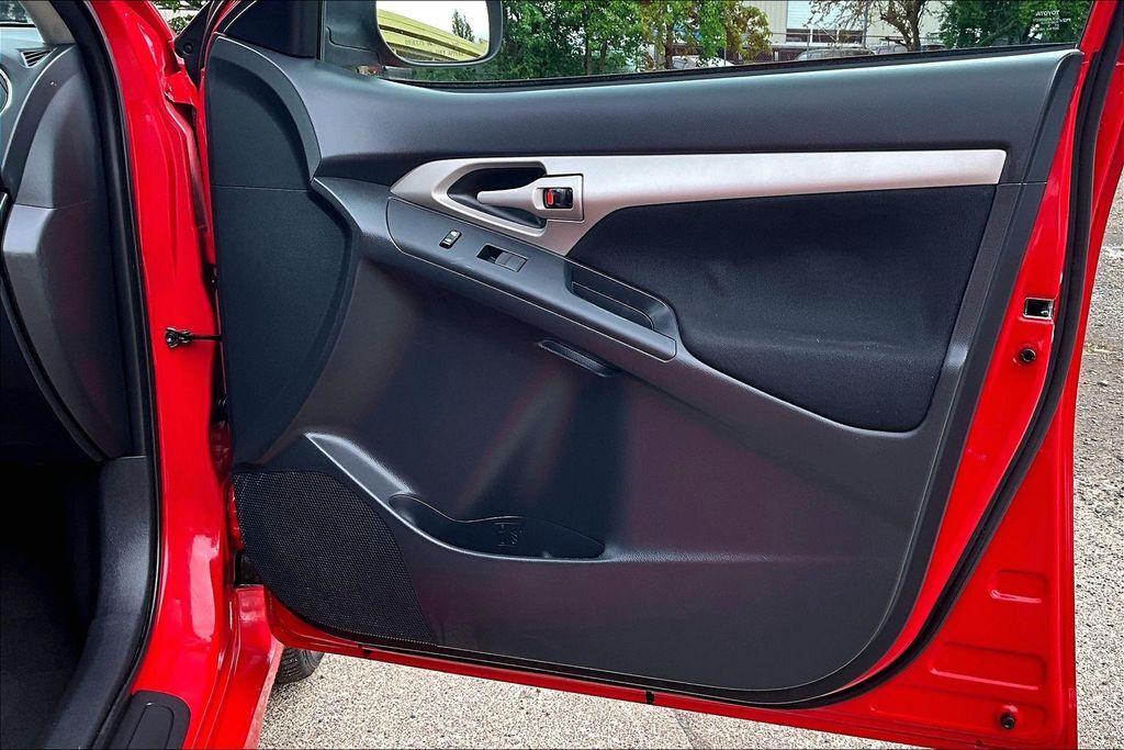 2010 Toyota Matrix Base OR