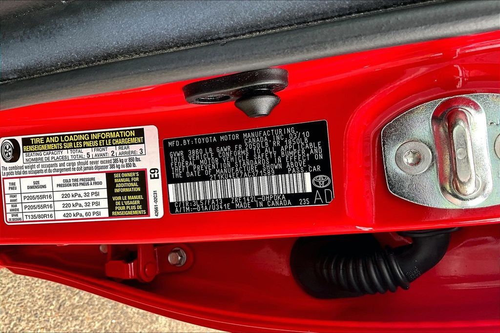 2010 Toyota Matrix Base OR