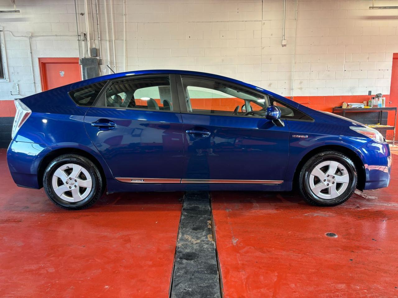 2010 Toyota Prius II | III | IV | V | I