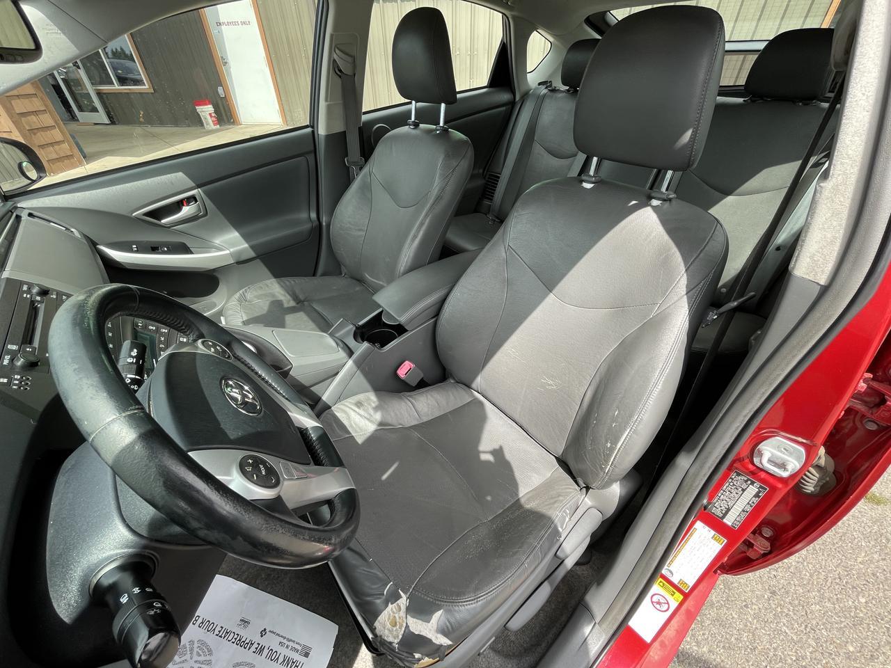 2010 Toyota Prius Prius V Hayden ID