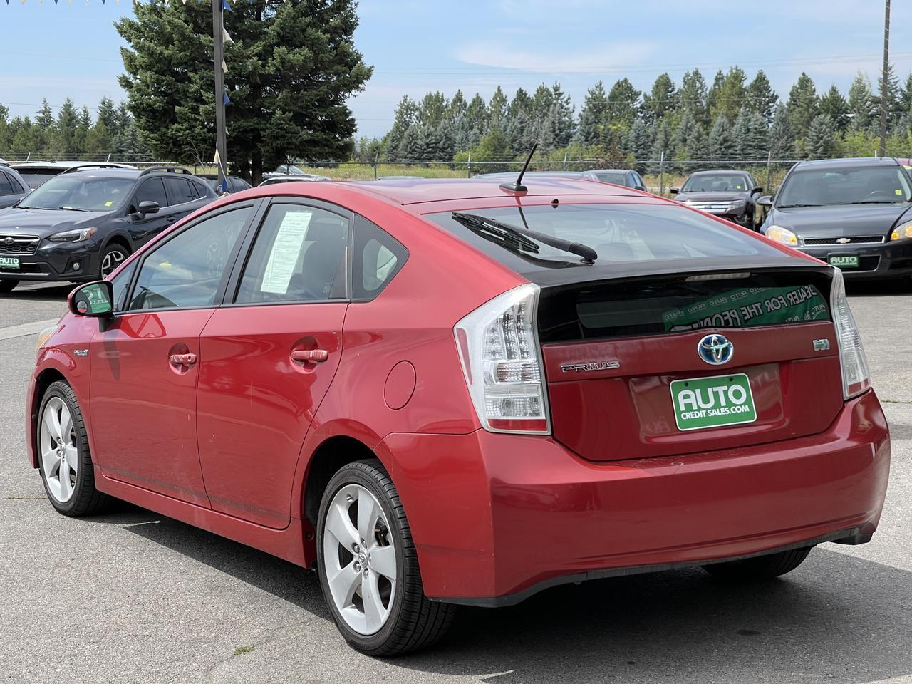 2010 Toyota Prius Prius V Hayden ID